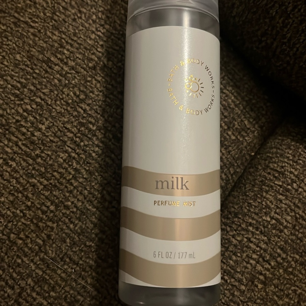bath & body works milk body spray.